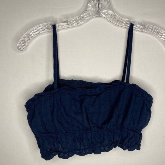 Shein Navy Blue Sleeveless Eyelet Ruffled Crop Top Small - Picture 4 of 6
